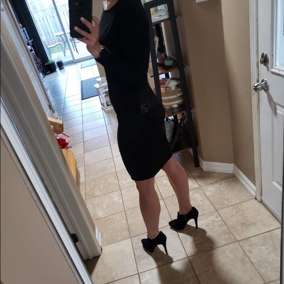 BLACK DRESS - Picture 2 of 4